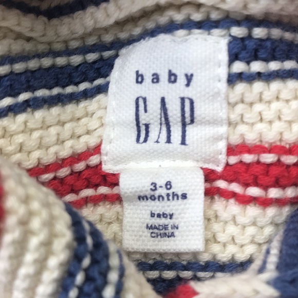 Baby GAP Cardigan (size 3-6m) - Picture 2 of 2